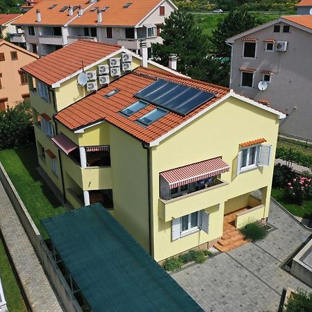 Apartments Luni Baška Екстериор снимка
