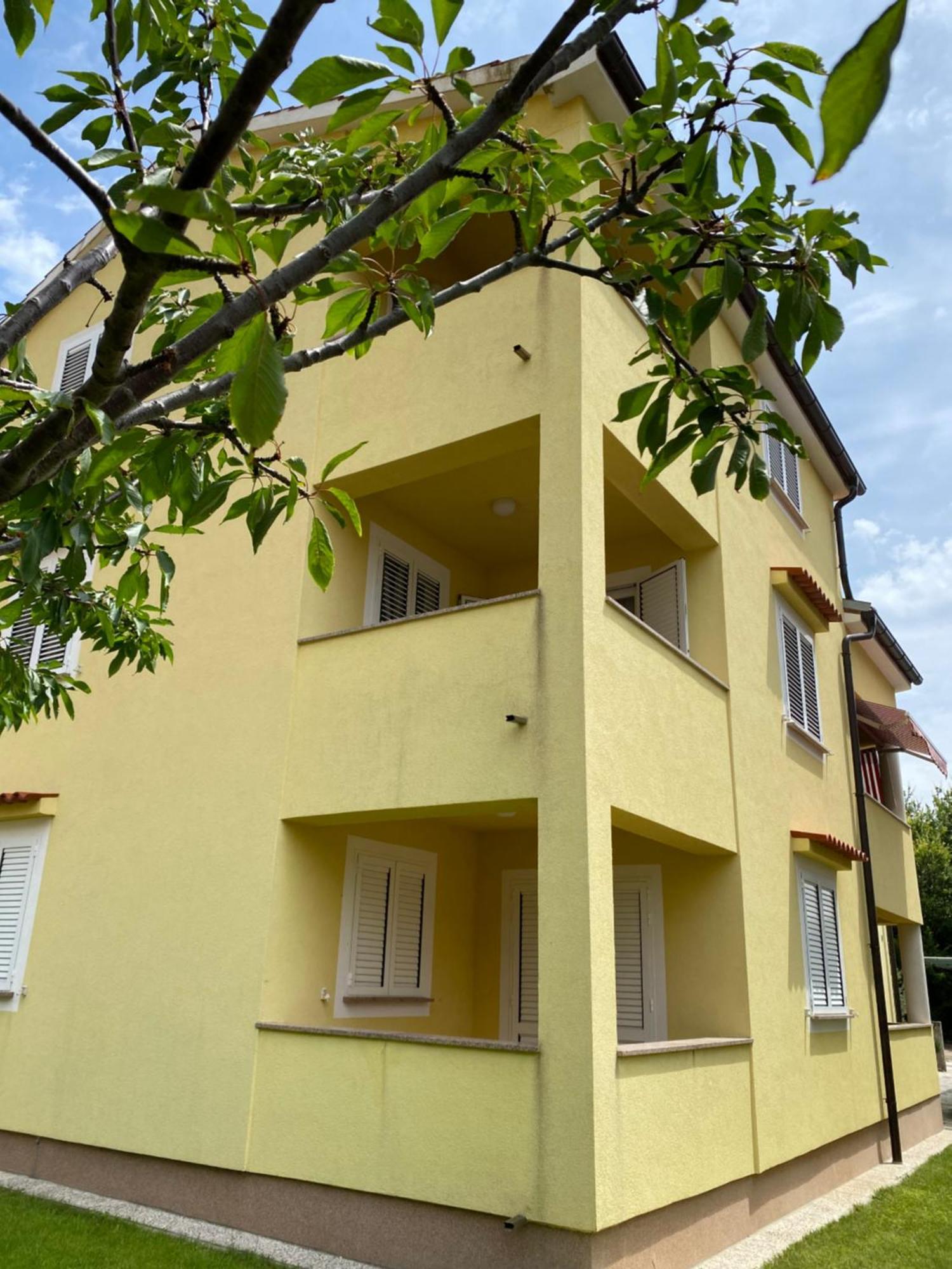 Apartments Luni Baška Екстериор снимка