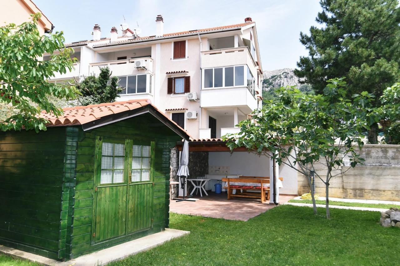 Apartments Luni Baška Екстериор снимка